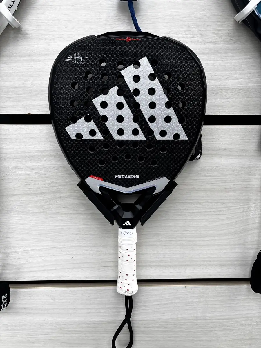 Foto: Raquete de padel Adidas Metalbone Soft Preta seminova