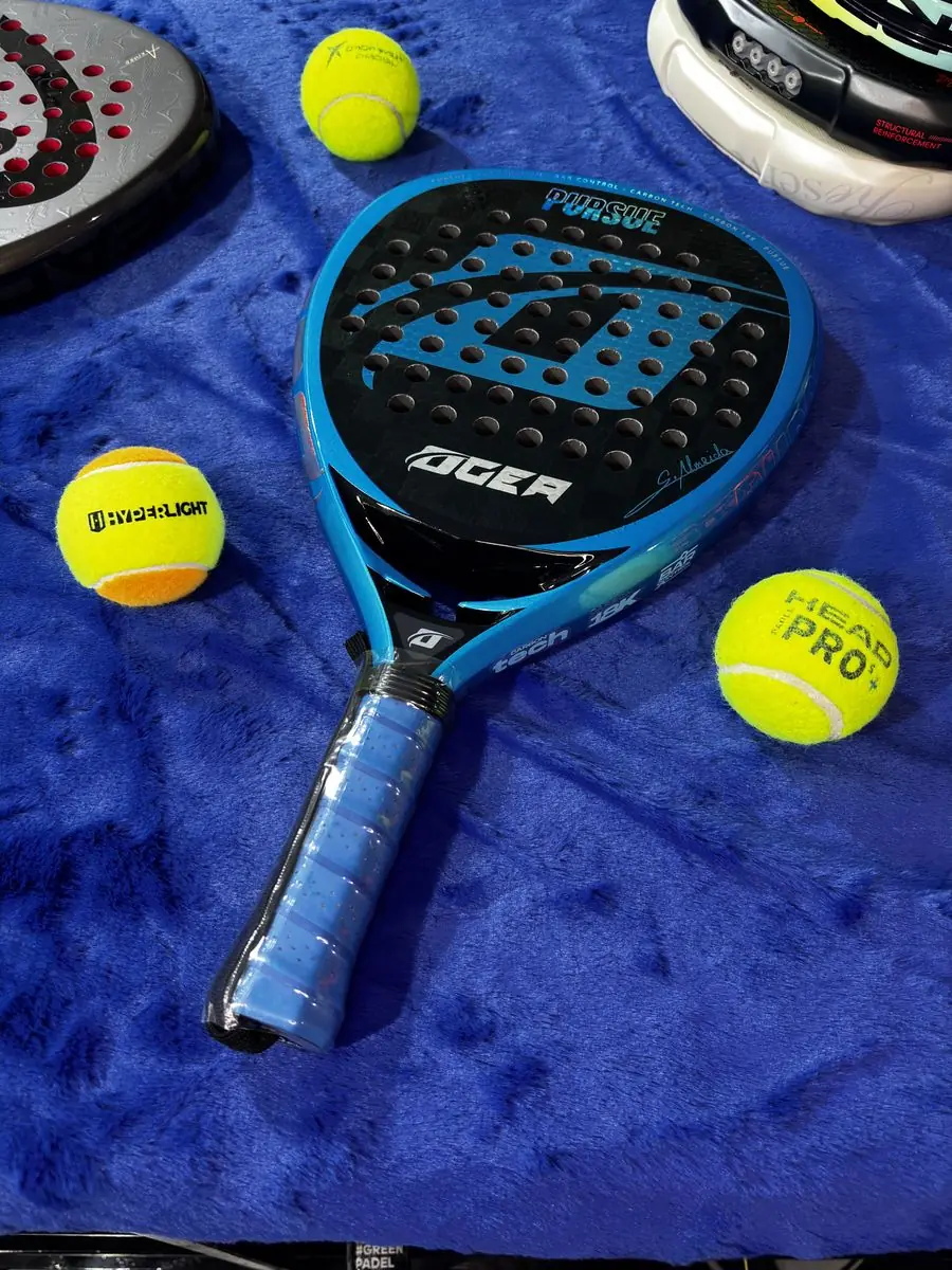 Foto: Raquete de padel Ogea Pursue nova